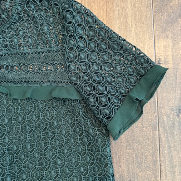 Zara Dark Green Guipure Crochet Lace Frill Detail Top Blouse Medium - Picture 3 of 6